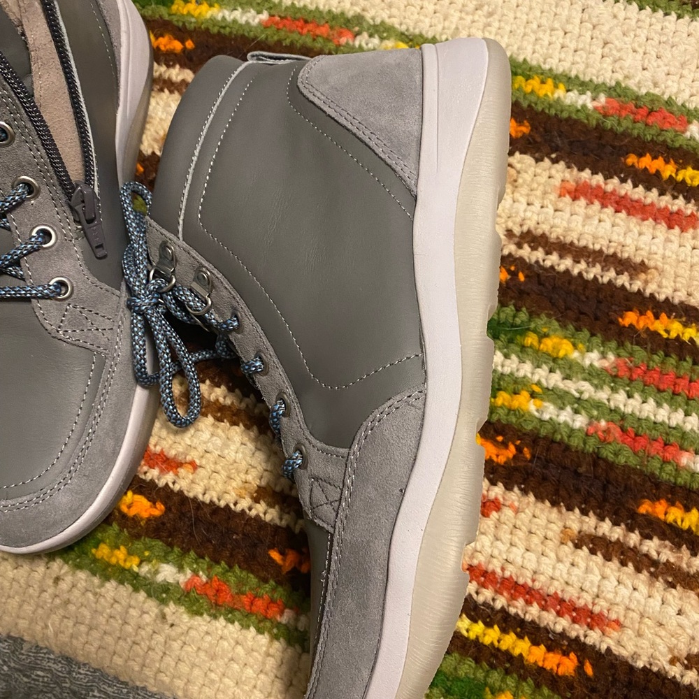 Vionic Booties - image 6